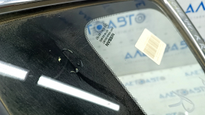 Window blind glass rear right Nissan Rogue 14-20 scratches on chrome, scratches on glass, bump on chrome