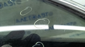 Window blind glass rear right Lincoln MKC 15 - scratches on chrome, scratches on glass