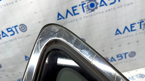 Window blind glass rear right Lincoln MKC 15 - scratches on chrome, scratches on glass