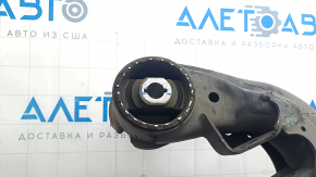 Rear subframe Audi Q7 16 - silents cracked