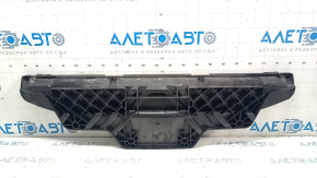 Rear bumper mount central Audi Q7 16- lower