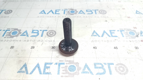 Rear left hub mounting bolt Audi Q7 16- central 72mm