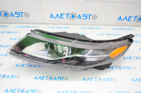 Headlight front left naked Chevrolet Volt 11-15 cracked fastening