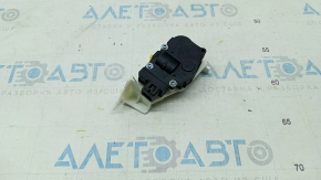 Actuator motor heater drive ventilation Audi A4 B8 13-16 with bracket