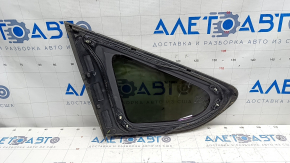 Window blind glass rear right Hyundai Santa FE Sport 13-18 chrome, crack, scratches on chrome