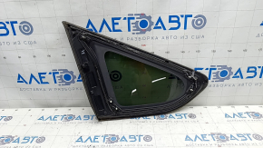 Window blind glass rear right Hyundai Santa FE Sport 13-18 chrome, scratches on chrome