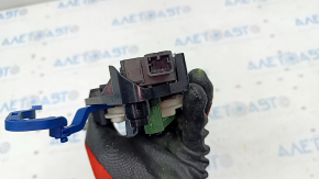 Actuators motors drive heater air conditioner Audi A4 B8 08-12 with bracket