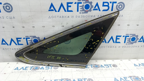 Window blind glass rear right Hyundai Sonata 15-17 petrol, scratches on chrome, scratches on glass
