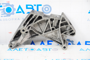Engine mount bracket right VW Beetle 12-13 2.0T