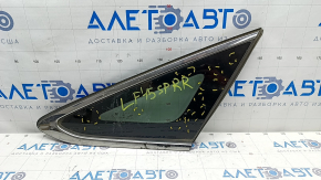 Window blind glass rear right Hyundai Sonata 15-17 petrol, scratches on chrome, scratches on glass