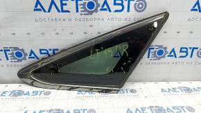 Window blind glass rear right Hyundai Sonata 15-17 petrol, scratches on chrome, scratches on glass