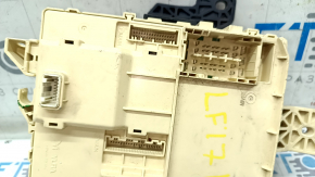 Hyundai Sonata 16-17 hybrid under-dash fuse box