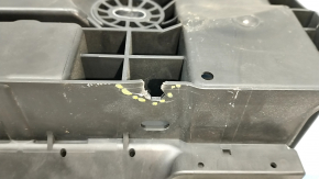 Chevrolet Volt 11-15 underhood fuse box housing broken mount