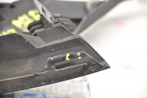 Front bumper grille left VW Passat b7 12-15 USA without fog lights, with molding, sand, broken mount