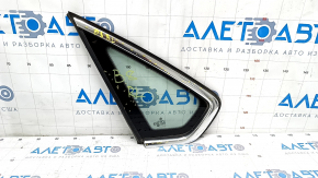 Window blind glass rear left VW Passat b8 16-19 USA chrome, scratches on chrome, scratch on glass