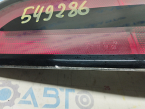 Lamp outer wing left Chevrolet Volt 11-15 LED scratches, glass defect along the edge