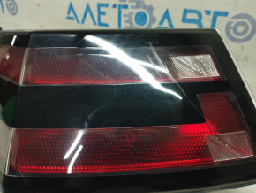 Lamp outer wing left Chevrolet Volt 11-15 LED scratches, glass defect along the edge