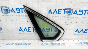 Window blind glass rear left VW Passat b8 16-19 USA chrome, scratches on chrome, scratch on glass
