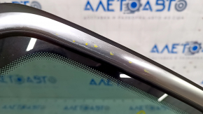 Window blind glass rear left VW Tiguan 09-17 chrome scratches on chrome