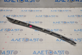 Front bumper molding left Nissan Pathfinder 13-16 prerest chrome, sand, scratches, small bumps