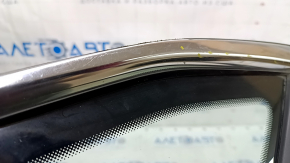 Window blind glass rear right VW Jetta 19- chrome, scratches on chrome