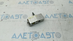 Dodge Challenger 09- A/C Heater Valve