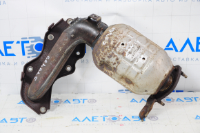 Exhaust manifold with catalytic converter left Lexus ES350 07-11 threads stripped