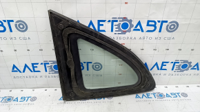 Fixed glass rear right window for a 2015 Nissan Rogue