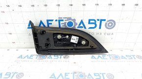 Inner light trunk lid right Chevrolet Volt 11-15 chips