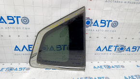 Window blind glass rear right Nissan Rogue 14-20 scratches on chrome