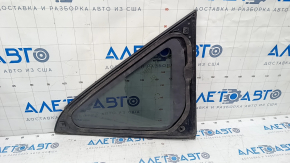 Window blind glass rear left Nissan Murano z50 03-08 scratches on glass