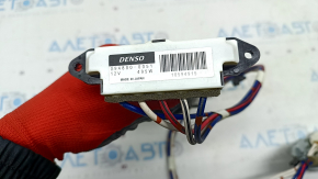Additional heater Toyota Prius V 12-17