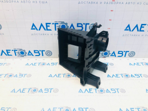 Subaru Outback 20- Air Filter Housing Lower Cover