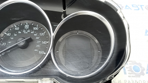Instrument cluster Mazda CX-5 17-67k, scratches