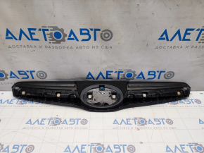 Radiator grill Subaru Forester 14-16 SJ prerest, without emblem and chrome molding