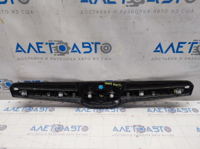 Radiator grill Subaru Forester 14-16 SJ prerest, without emblem and chrome molding