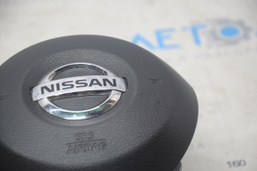 Airbag in steering wheel driver Nissan Leaf 18-22 black scratches