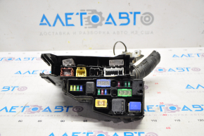 Nissan Pathfinder 13-20 underhood fuse box front left double, no cover, broken mount