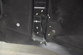 Rear battery guard Nissan Leaf 18- under 40 kWh is torn