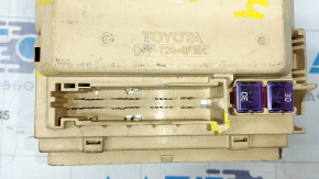 Fuse box under the dashboard Toyota Camry v40 broken housing, cracks