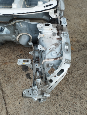 Front left quarter Chevrolet Volt 11-15 on the body, white