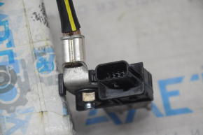 Terminal minus Nissan Leaf 18-