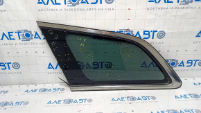 Window blind glass rear left Mazda CX-7 06-09 scratches on glass, scratches on chrome, tear of seal