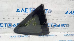Window blind glass rear right Nissan Versa Note 13-19 scratches on glass