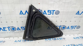 Window blind glass rear right Nissan Versa Note 13-19 scratches on glass