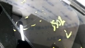 Window blind glass rear left Nissan 350z scratches on glass