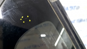 Window blind glass rear left Nissan 350z scratches on glass