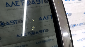 Window blind glass rear right Subaru Outback 15-19 black tint, scratches on chrome, scratches on glass