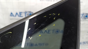Window blind glass rear left Mercedes W164 ML scratches on glass