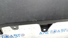 Toyota Venza 21 rear bumper lip - structure, scratches